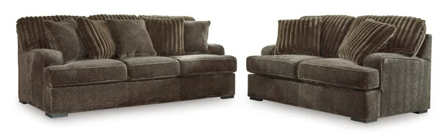 Ashley 537 Sofa & Loveseat Set