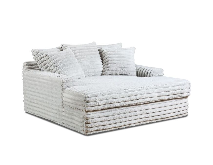 Chaise Lounge