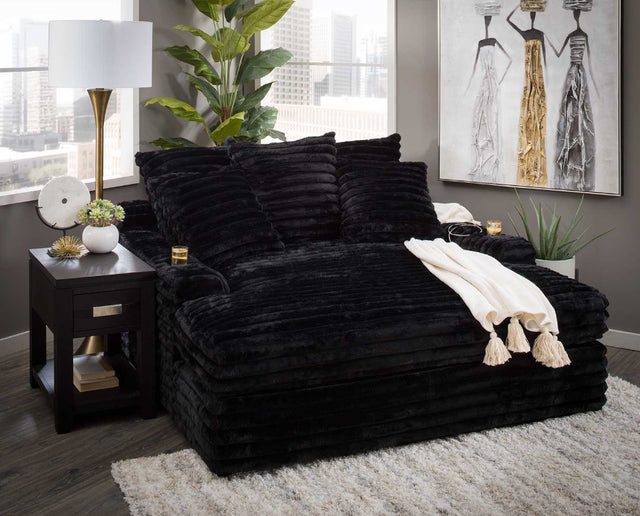 Chaise Lounge